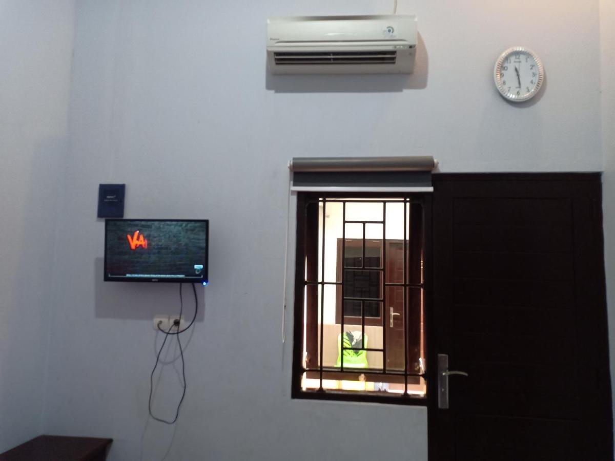 Homestay dan Kost 89 Jepara Bagian luar foto