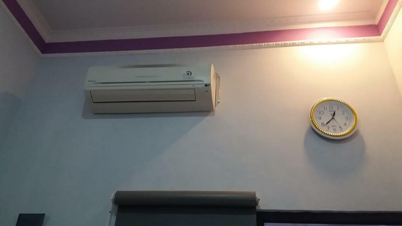 Homestay dan Kost 89 Jepara Bagian luar foto